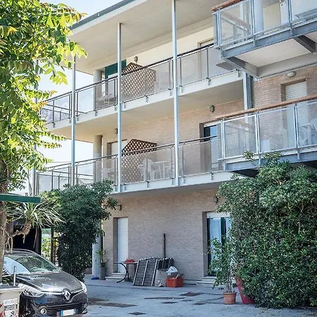 Se001 - Senigallia, Bilocale Sul Mare Con Spiaggia Apartment